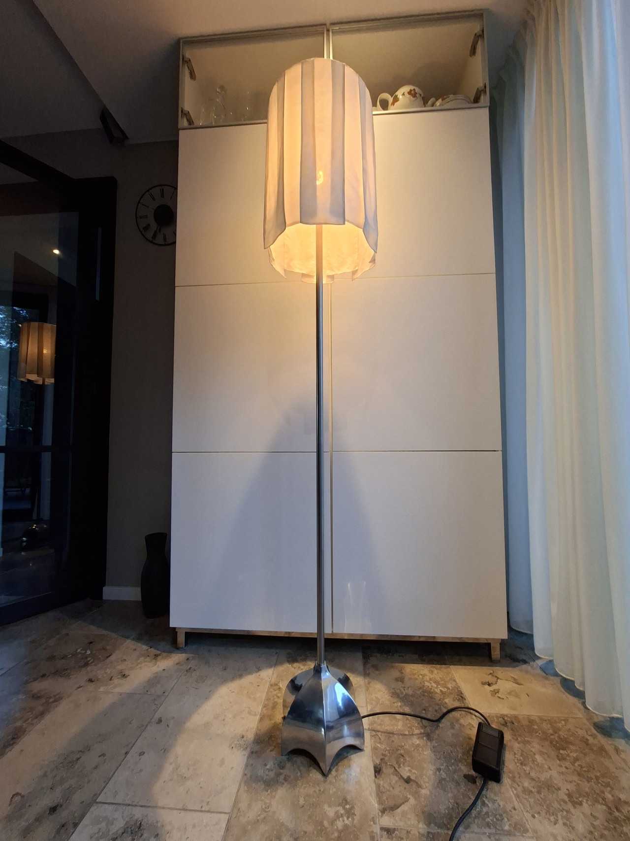 Lampada da terra Quasar, design di Jan des Bouvrie, modello Madonna