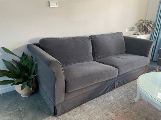 Image 1 of Dreisitzer-Sofa, zwei separate Sessel und ein Hocker