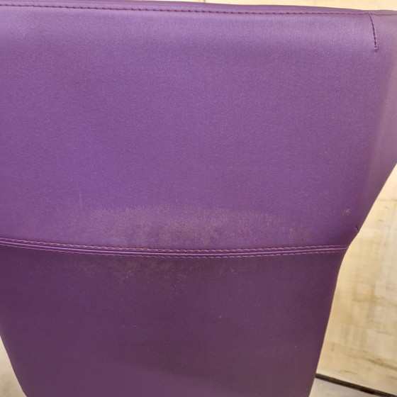 Image 1 of Poltrona girevole Flexi Lounge Purple Poltrona di design in stile anni '70