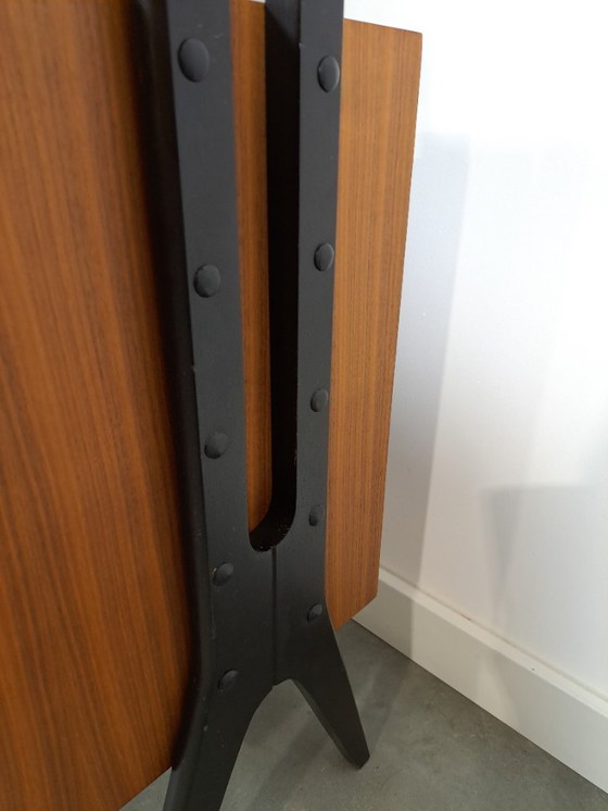 Image 1 of Teak Musterring design kast met zwarte poten