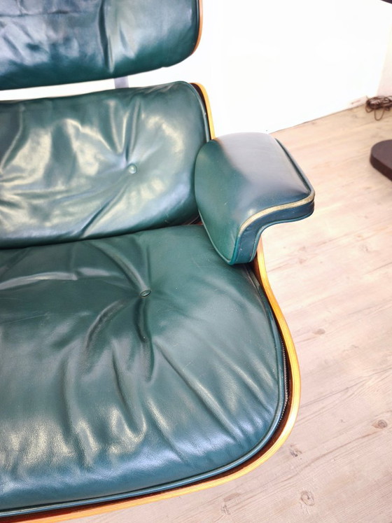 Poltrone Eames Lounge originali Herman Miller con pouf. In pelle verde avocado – Legno (photo 9 of 12)