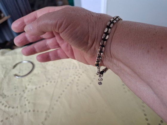 Image 1 of Verstelbare, flexibele armband van sterling zilver, geschikt voor polsen met een omtrek van 21,5 tot 23 cm.