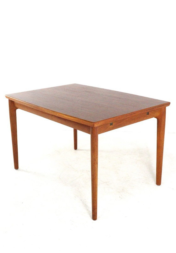 Vintage Danish rectangular extendable teak dining table – Wood (photo 9 of 18)