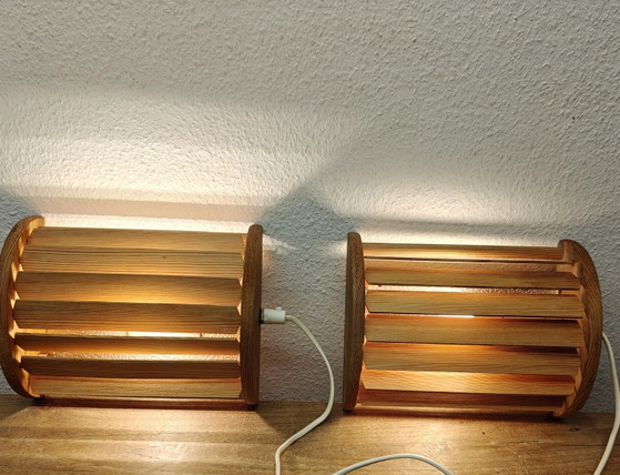 Image 1 of Lampade da parete vintage IKEA in legno – Set da 2 | Design a doghe regolabili