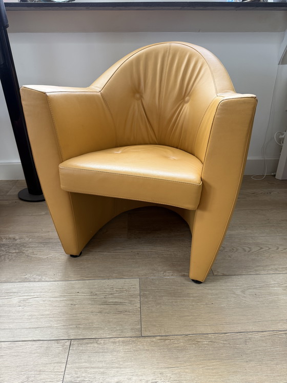 Image 1 of Poltrona Leolux Carabita con poggiapiedi in pelle