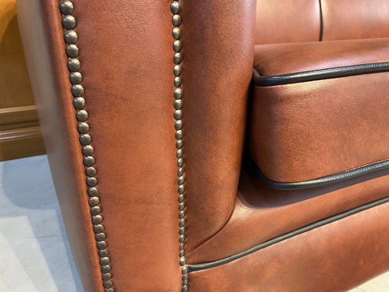 Springvale Chesterfield 3+1+1+ voetenbank bruin leer met zwarte bies – Banken, Leather, Wood (photo 6 of 15)