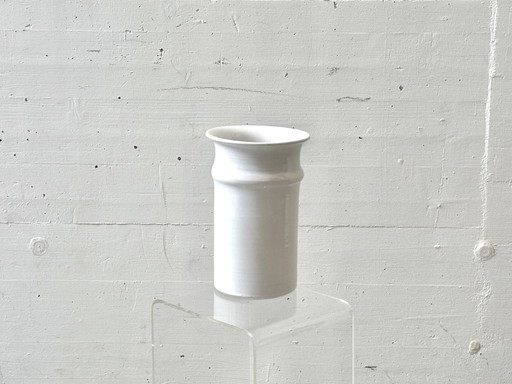 Timeless porcelain vase by Hutschenreuther Selb Bavaria, 20th century