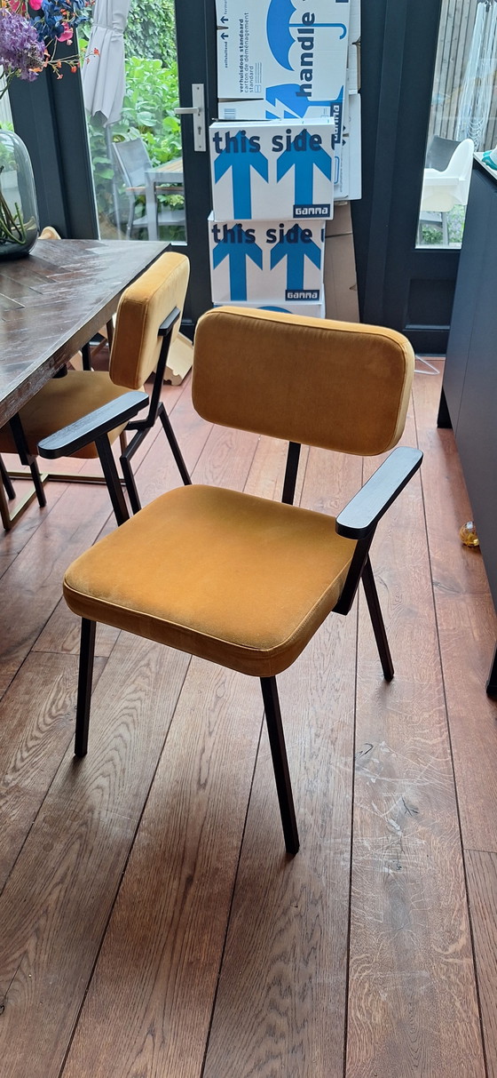Image 1 of 4x Chaise Studio Henk Ode noir ocre jaune