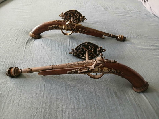Coppia di Applique a forma di pistola in legno e ottone, Marrone, Classicisme (foto 4 di 12)