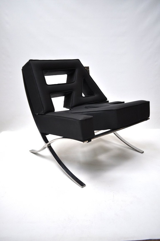 Image 1 of FALSO — Intervento su un'icona**