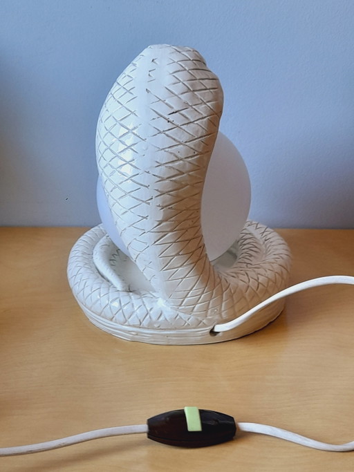 Avobin slangenlamp, 1970