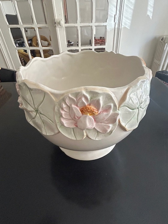 Image 1 of grande fioriera vintage