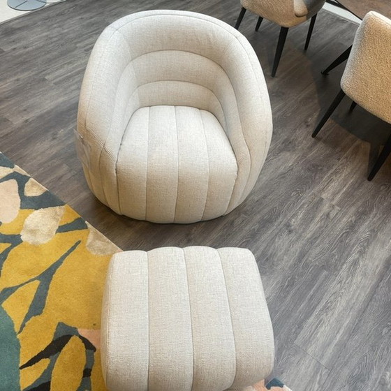 Image 1 of Pode Balini armchair with ottoman