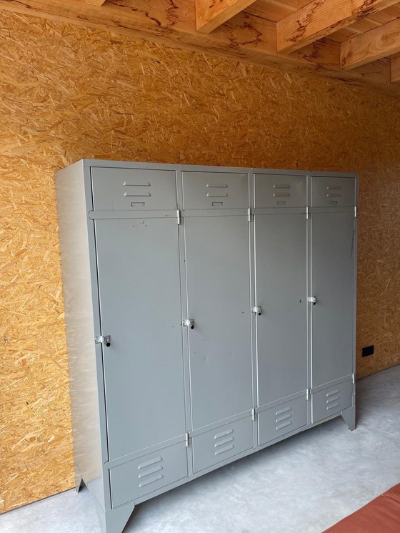Image 1 of Armoire de rangement industrielle