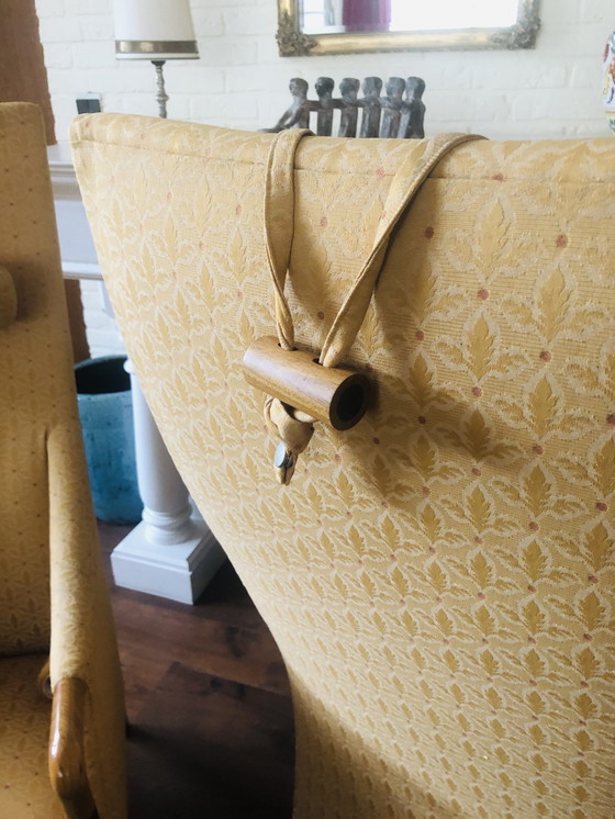 Image 1 of Sillón con respaldo alto Giorgetti