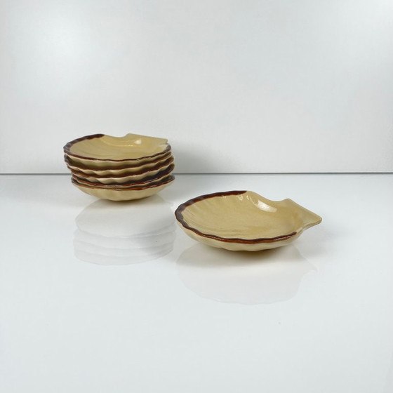 Image 1 of Set van 6 keramische sint-jakobsschelpen van E. Henry