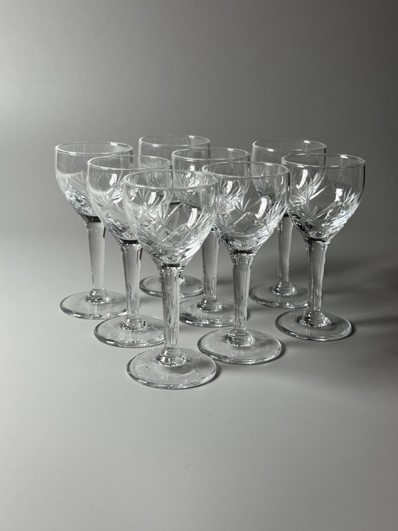 Image 1 of Holmegaards Glasværk - Años 20 - Juego de 8 copas de licor de cristal grabadas a mano - Modelo Ulla