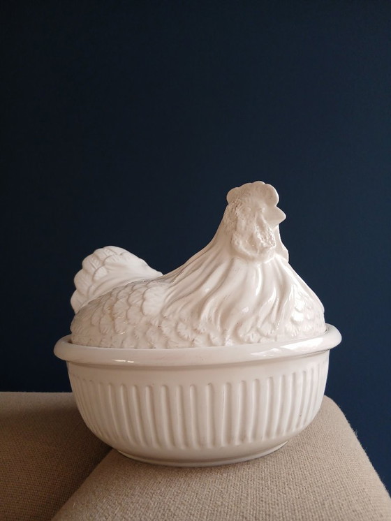 Image 1 of Vintage eggshell/covered dish, earthenware