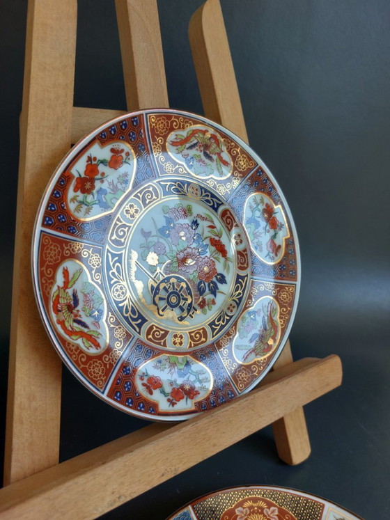 Image 1 of Vintage Hand-Painted Imari Wall Plates with Floral & Bird Motifs - Set of 2