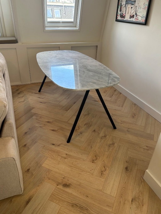 Marble Dining Table Oval - Carrara White (V-Foot) by Aime Té