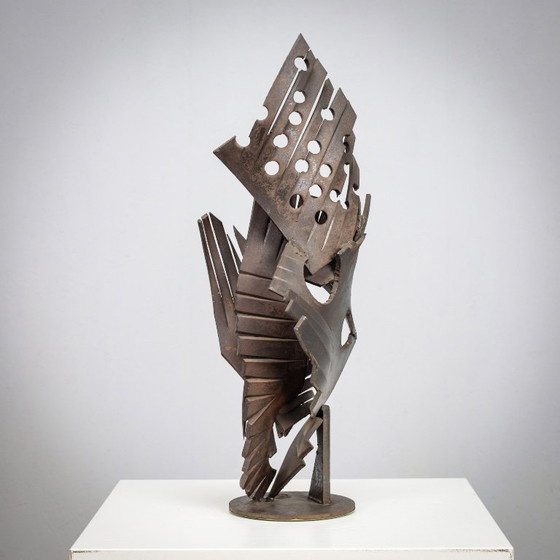 Image 1 of Brutalistische abstracte ijzeren sculptuur, gesigneerd CH, Nederland, jaren 1960