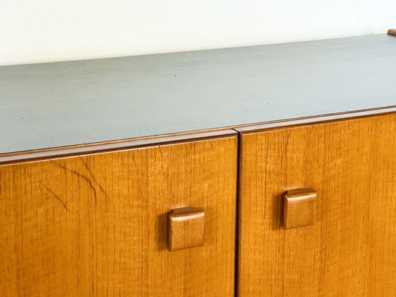 Image 1 of Scandinavisch dressoir van teakhout, 1960