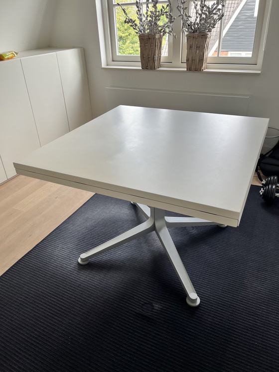 Image 1 of Zanotta Radice Quadra table blanc