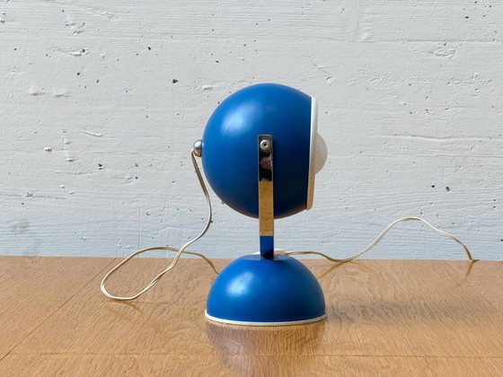 Image 1 of Lampada da tavolo a forma di occhio, dal design futuristico, anni '70.