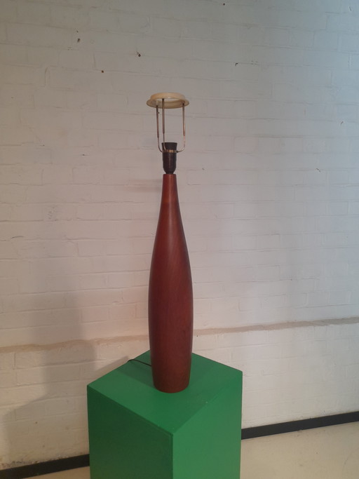 Lámpara de teca modernista danesa de gran tamaño, firmada por ESA vintage.