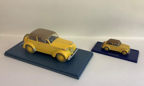 Modelauto’s Kuifje. 2 stuks uit de serie “Hergé Moulinsart 2003. – Decoratieve objecten, Plexiglass, Metal (photo 2 of 12)