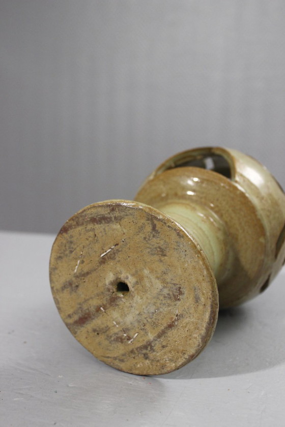 Image 1 of Kandelaar van opengewerkt steengoed, modernistisch ontwerp, 20e eeuw