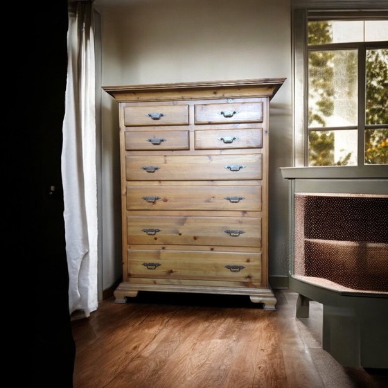 Image 1 of Mooie hoge ladenkast van scandinavisch greenen hout