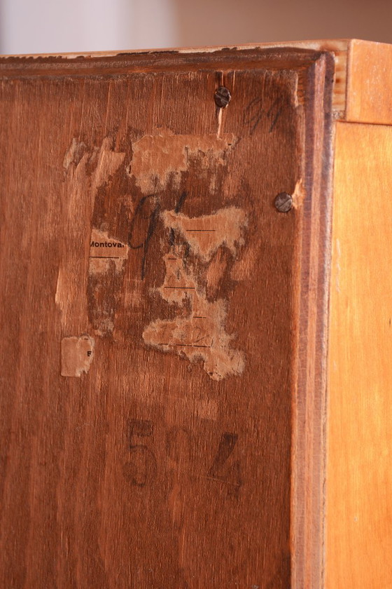 Armario Art Déco restaurado, por J. Halabala, UP Zavody, madera satinada, checo, década de 1940. – UP Závody (photo 12 of 14)