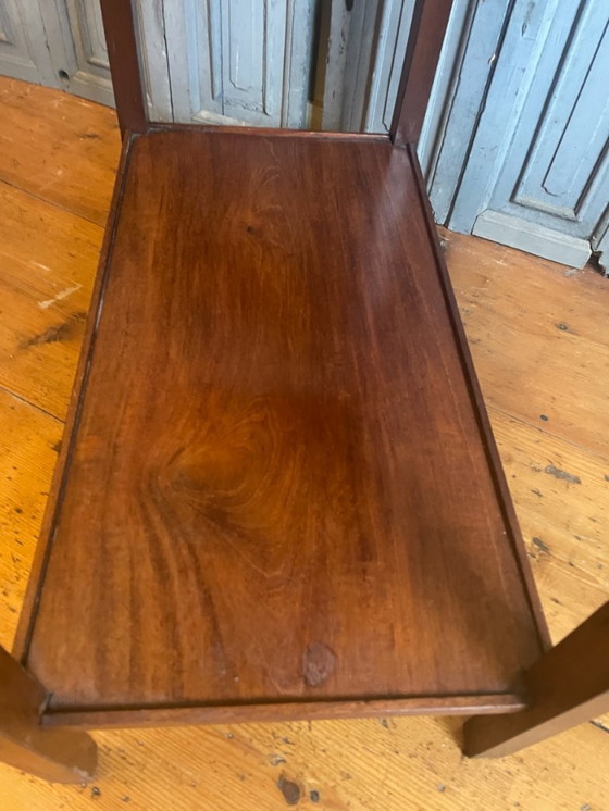 Image 1 of Tavolino laterale in mogano, tavolino francese