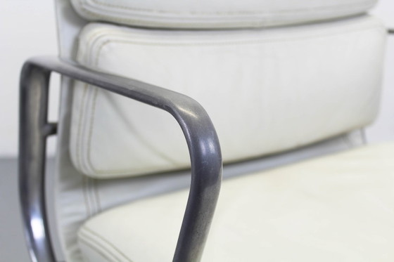 Image 1 of Ea217 Bürostühle Charles & Ray Eames Sitze