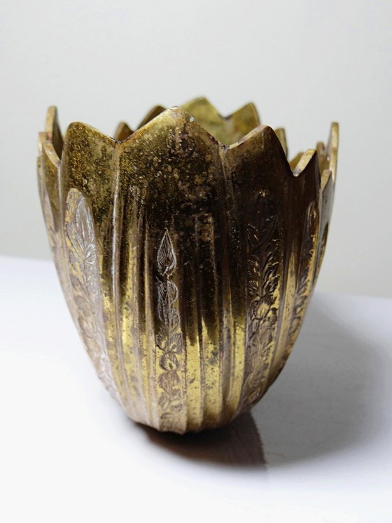 Antique Indian planter in engraved brass, circa 1920-1940 – Artisanat, Decorative Objects (photo 9 of 13)