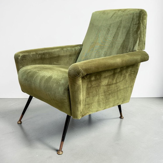 Image 1 of Set van twee vintage fauteuils uit de jaren 50 met bijpassende voetenbank.