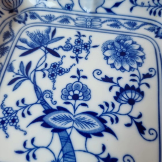 Image 1 of Vintage porseleinen "Zwiebelmuster" schaal