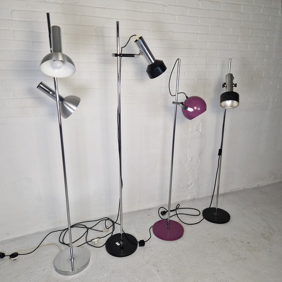 Image 1 of Super süße lila Kugellampe oder Stehlampe