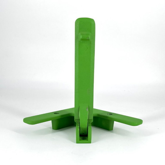 Image 1 of Lot de 2 cintres Arrow par Gustav Hallén pour Design House Stockholm