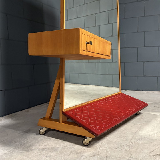 Image 1 of Specchio vintage su ruote – anni '60