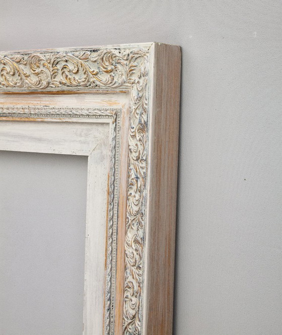 Image 1 of Gerestaureerde antieke houten lijst. Vintage houten lijst voor een schilderij, spiegel, foto, enz. Baroklijst.