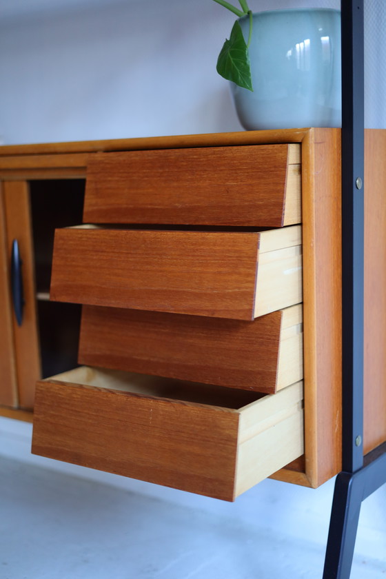 Image 1 of armoire murale en teck