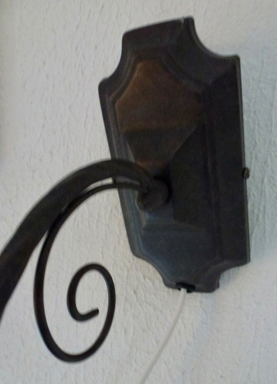 Image 1 of Lampada da parete in stile Tiffany.