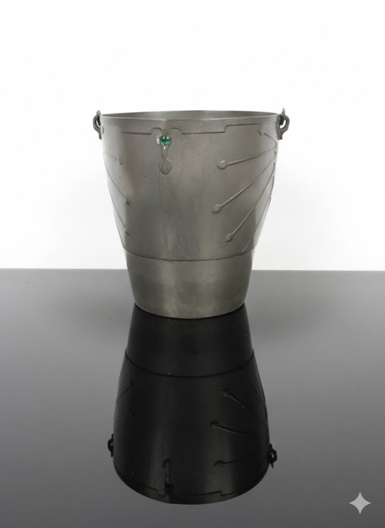 Image 1 of Genuine pewter, signed and numbered. Osiris. Jugendstil. Art Nouveau