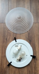 Massive Plafonnière Opaline Glazen Kap Conisch Jaren '90
