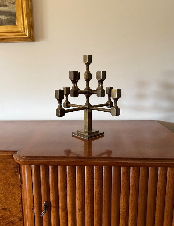 Image 1 of Candélabre sculptural moderne à 9 lumières en laiton massif, Lars Bergsten, Gusum Suède 1992