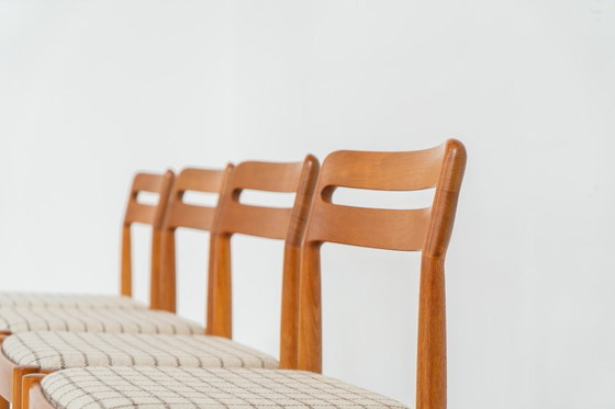 Image 1 of Ensemble de 4 chaises de salle à manger par H.W. Klein pour Bramin (Danemark, années 1960).
