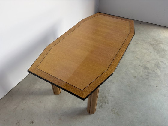 Tavolo da pranzo vintage in radica, anni '80 – Tavoli da pranzo, Legno (photo 2 of 12)