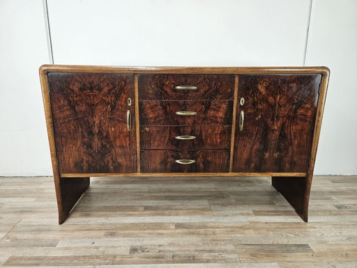 Art Deco dressoir in walnoot en licht walnoot.